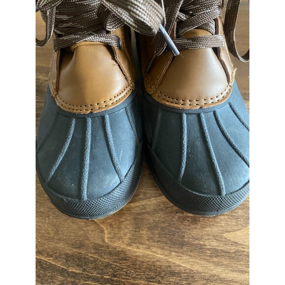 Magellan Outdoors Lace-Up Duck Boots Youth 2 - Picture 12 of 14